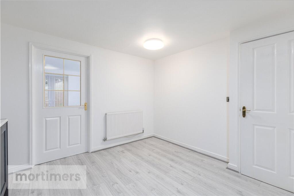 Littlewalk Court, Accrington, Lancashire, BB5 - View 5