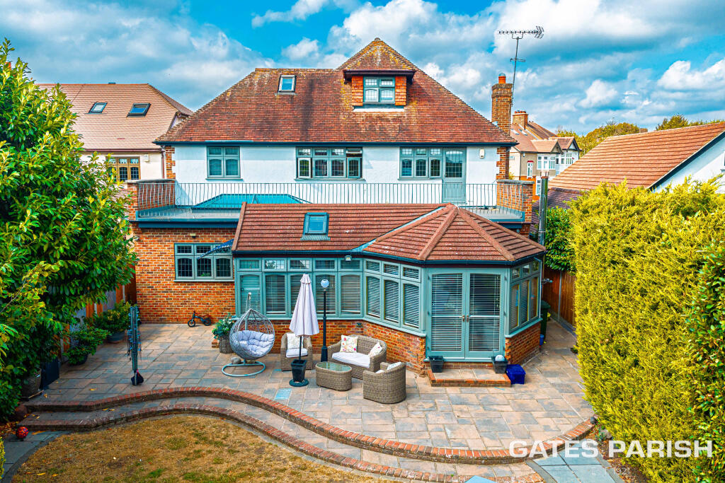 House in Romford - View 4