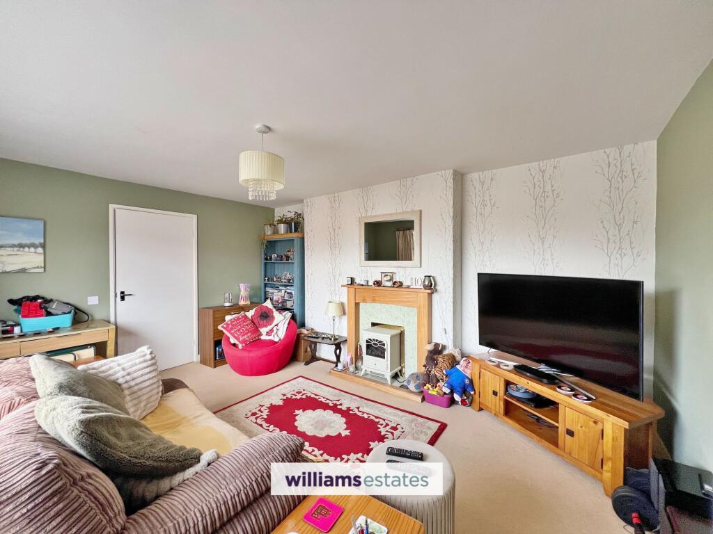 Mytton Park, Denbigh, LL16 - View 3