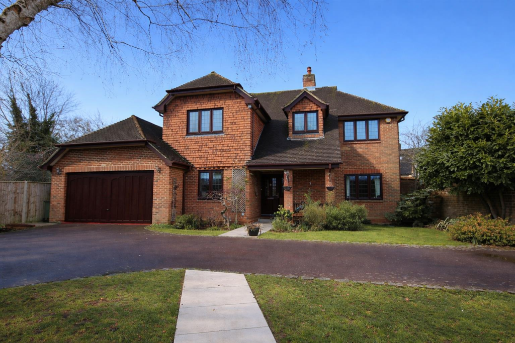 Main image of property: TALEWORTH PARK, ASHTEAD, KT21