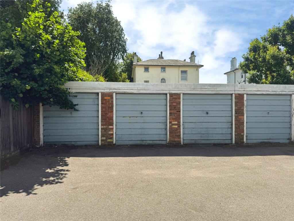 Main image of property: Sheffield Road, Tunbridge Wells, Kent, TN4