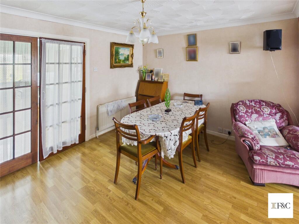 House in Cambridge - More