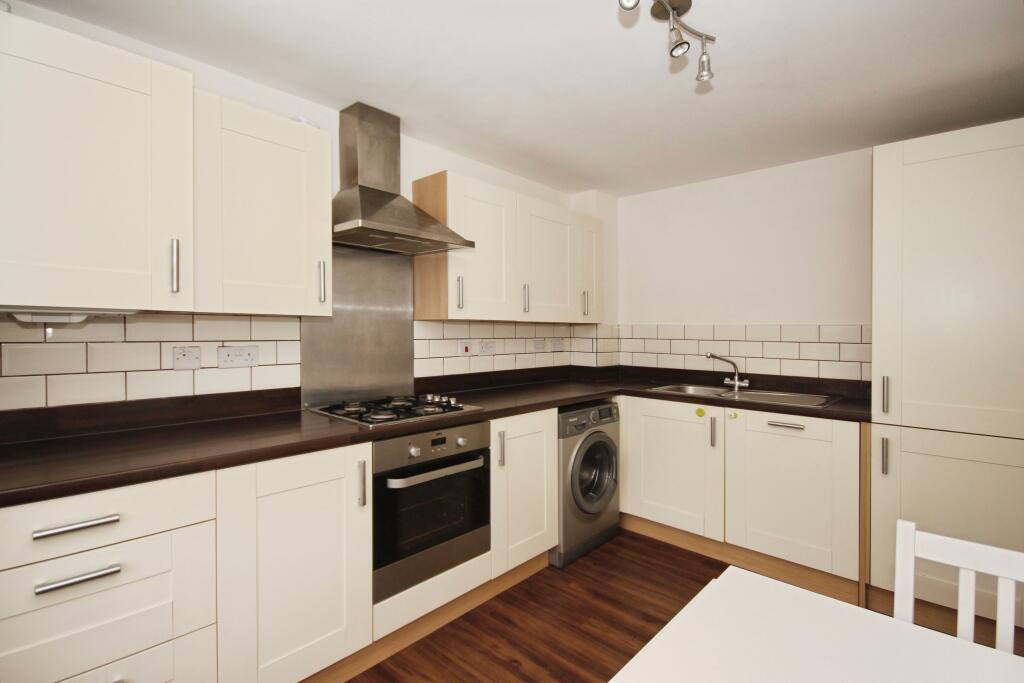 House in Solihull, Meriden - More