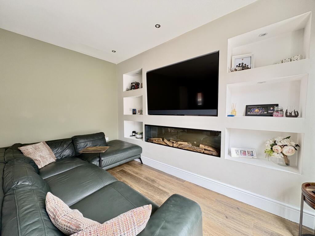 Devon Way, Parklands, Northampton - More