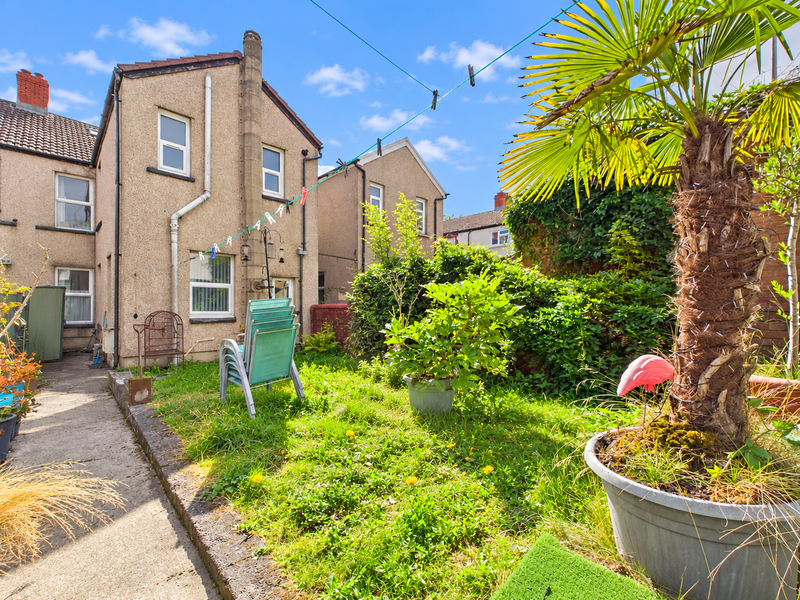House in Newport - View 4