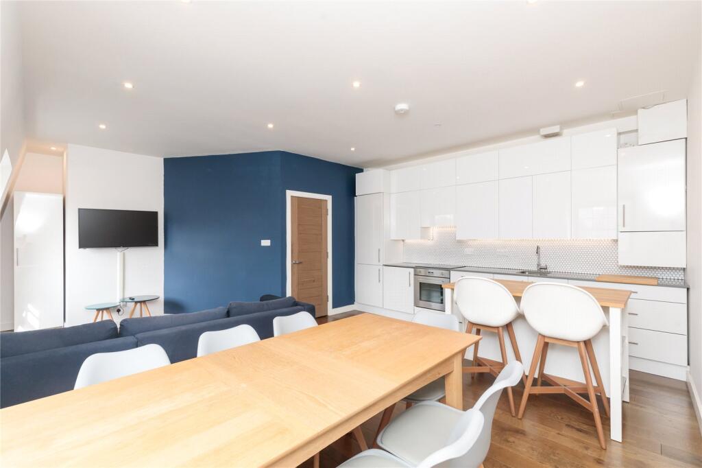 Main image of property: Cornwall Street,
Tower Bridge, E1