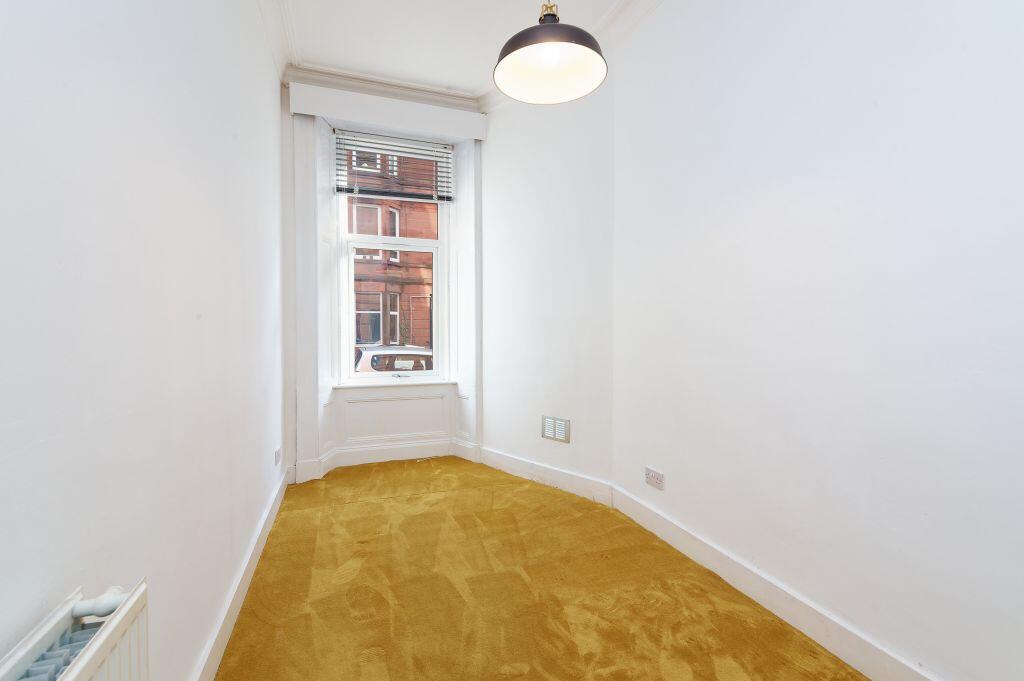 Apartment in Paisley - More