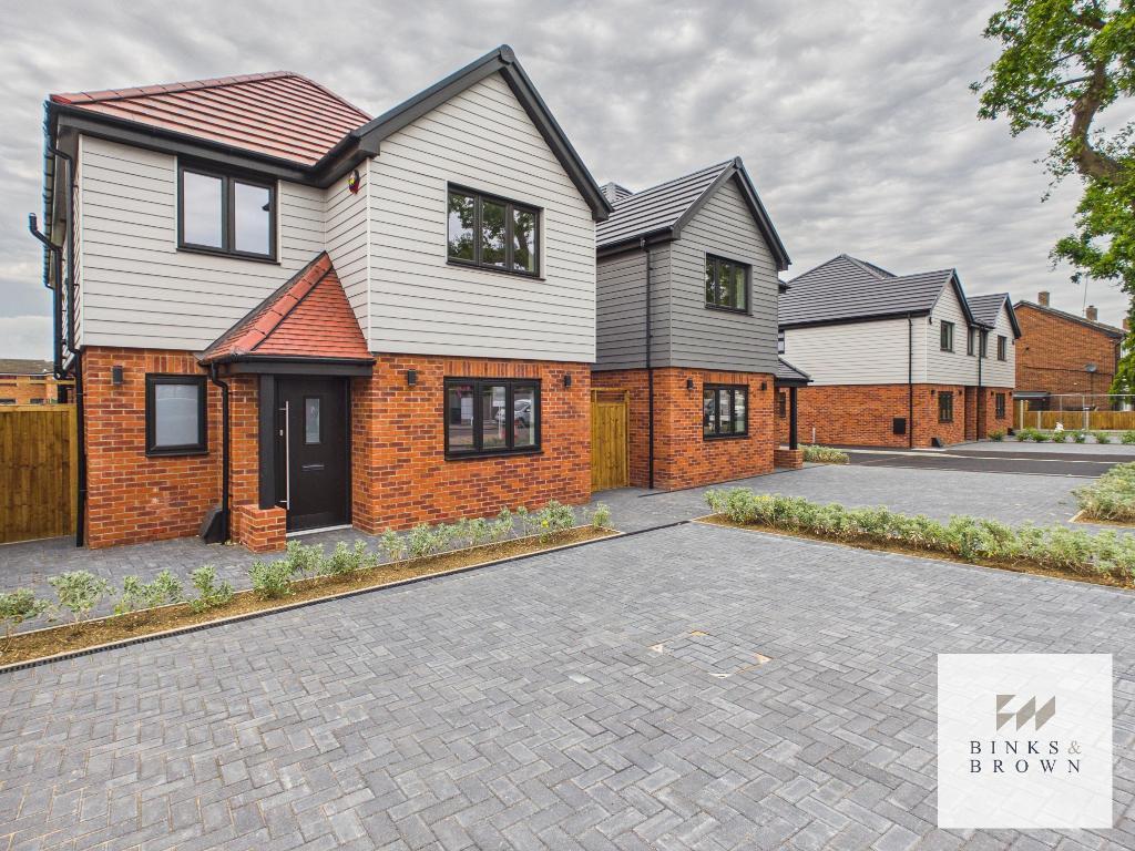 Main image of property: Third Avenue, Stanford-Le-Hope, Thurrock, Essex, SS17 8EL