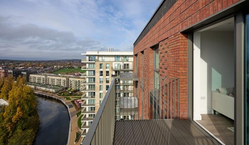 Apartment in London - More