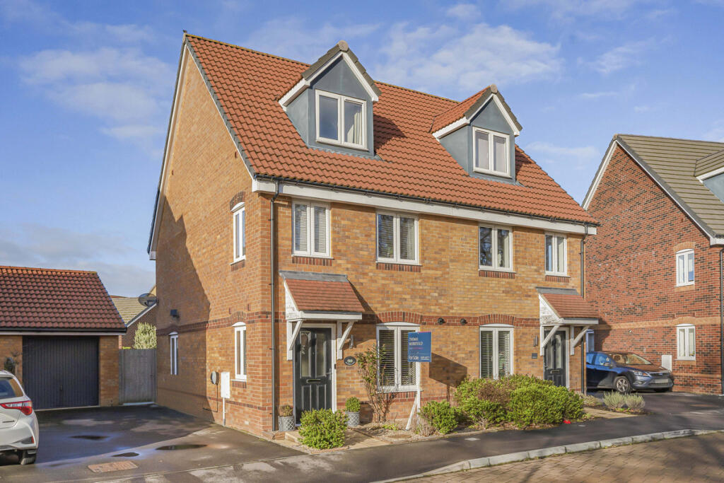 Main image of property: Bluebell Lane, Didcot, OX11