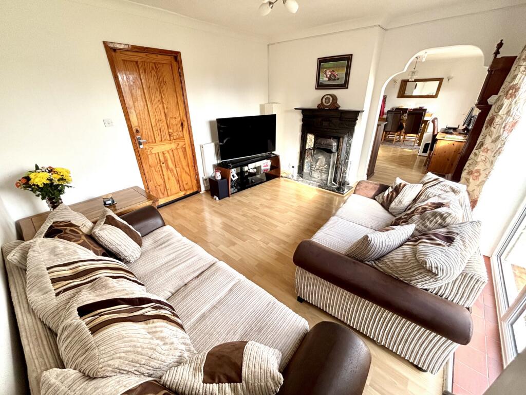 Roe Avenue, Yeovil, BA22 – pohled 3