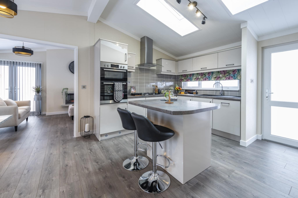House in Worcester - View 5