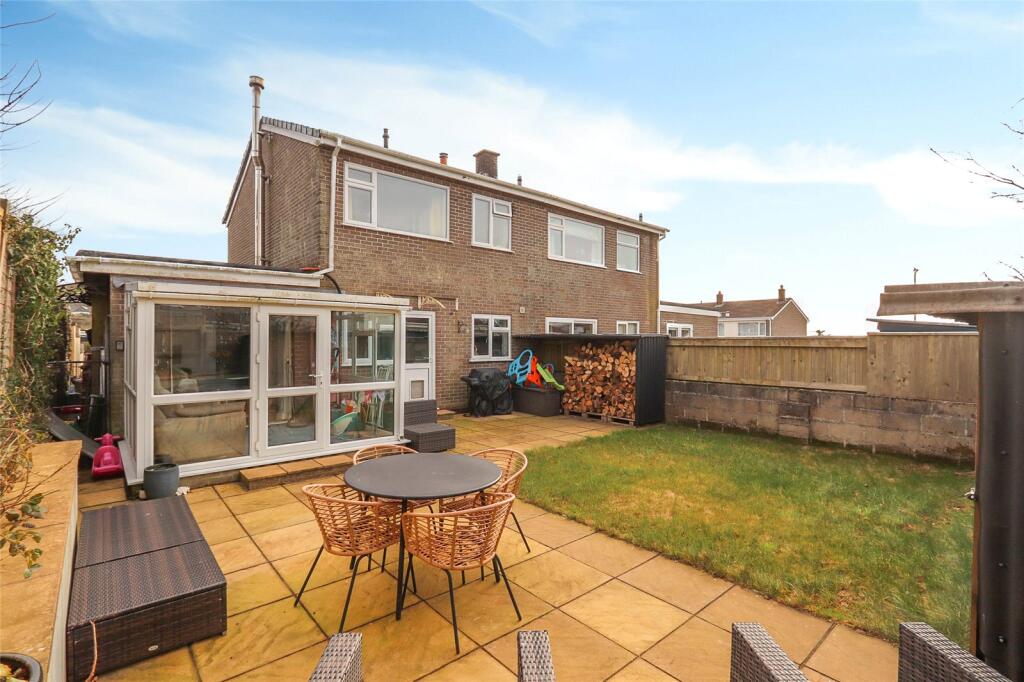 Main image of property: Dousland, Yelverton