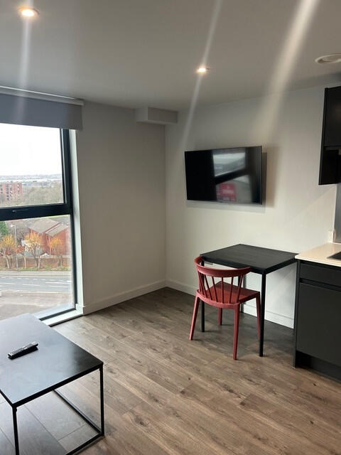 Apartment in Liverpool - View 5