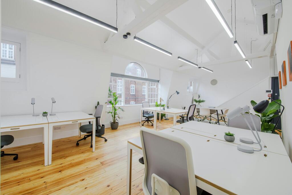 office (12).jpg