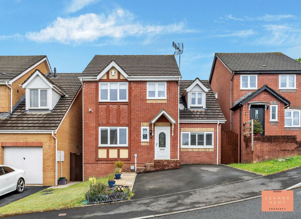 Main image of property: Dol Y Felin, Bedwas, CF83