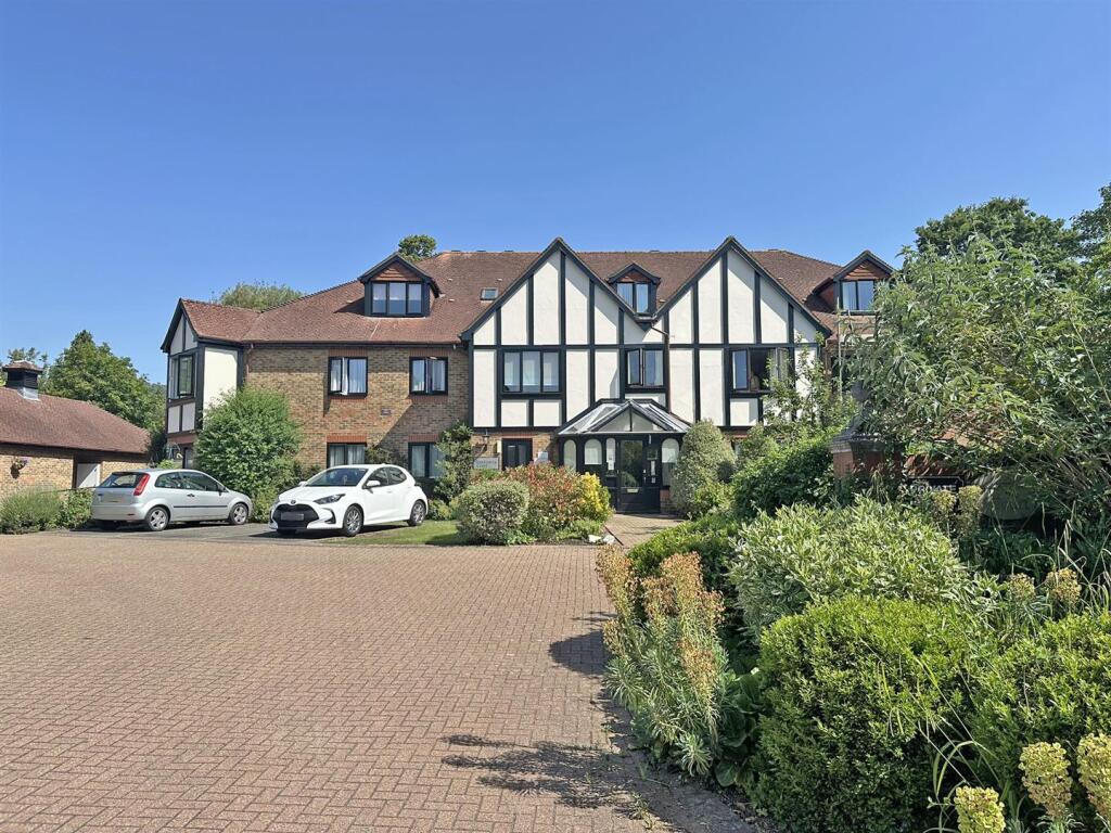 Main image of property: Wray Park Road, Reigate