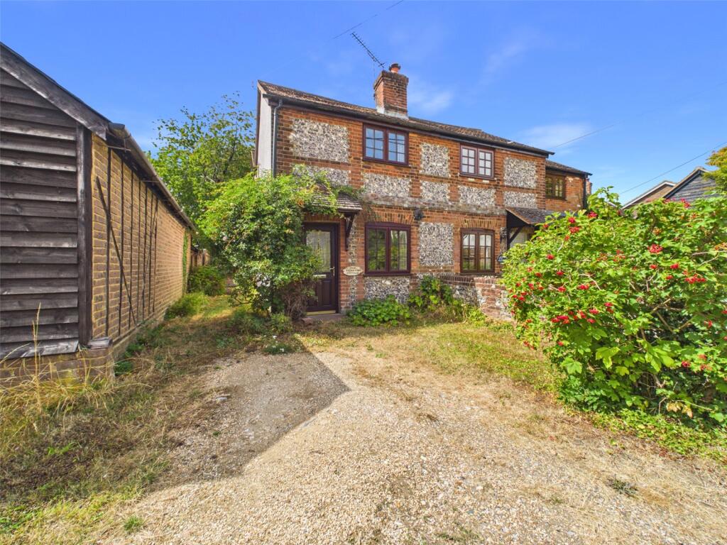 Main image of property: Chinnor Road, Bledlow Ridge, High Wycombe, Buckinghamshire, HP14