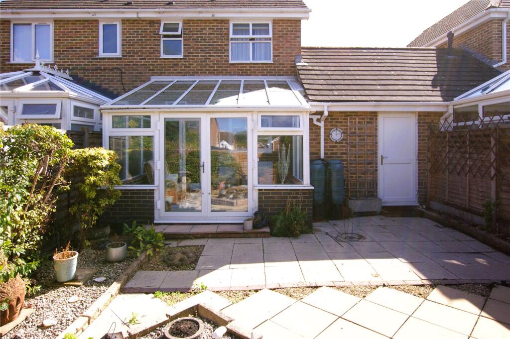 Hadrian Way, Corfe Mullen, Wimborne, Dorset, BH21