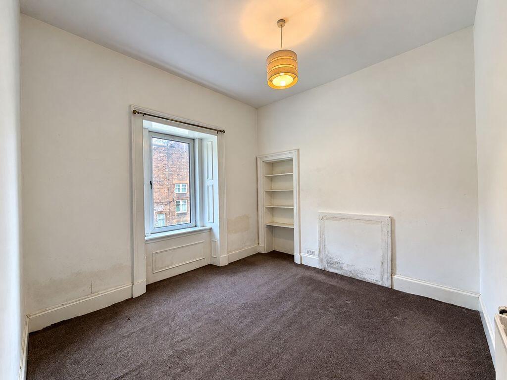 Apartment in Glasgow - View 4