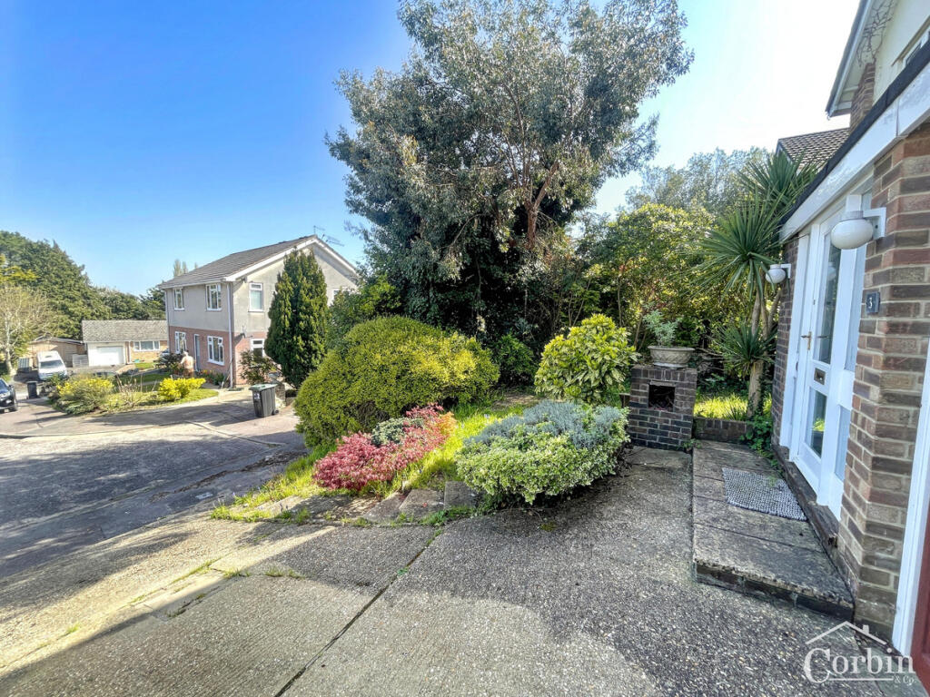 Additional image 4 of Heads Farm Close, Bournemouth, BH10 7