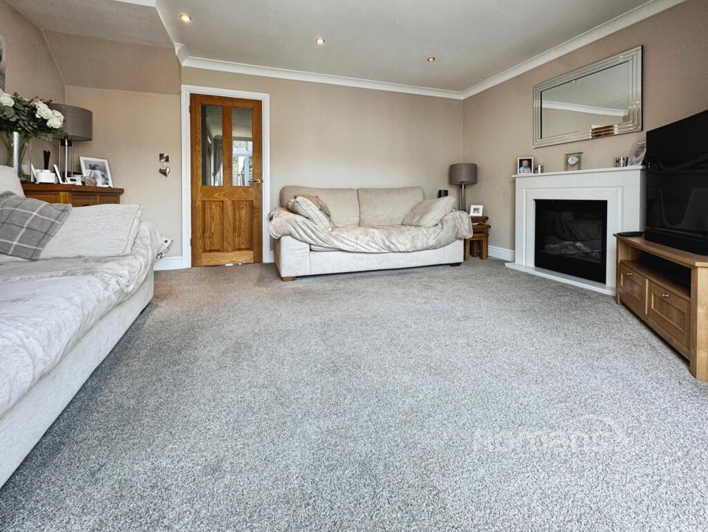 House in Guildford - View 5