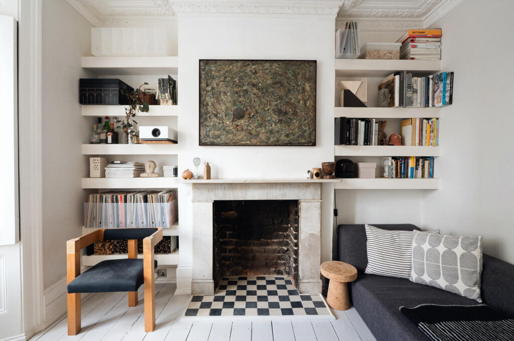 Main image of property: Londesborough Road, London