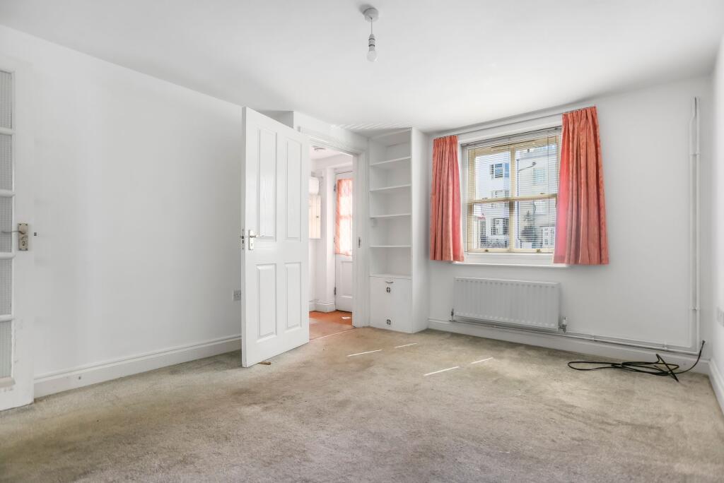 House in Hove, Brighton and Hove - View 5