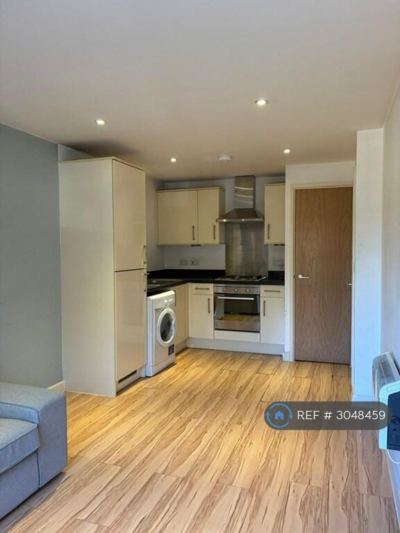Main image of property: The Fairfield, Farnham, GU9