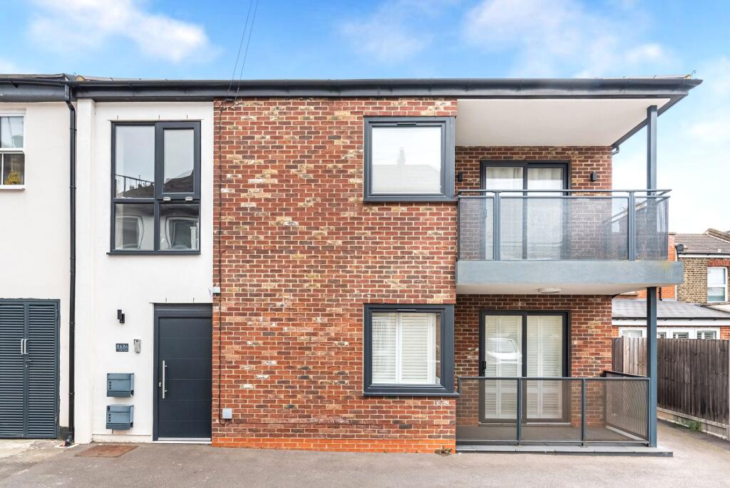 Main image of property: Cart Lane, London, E4