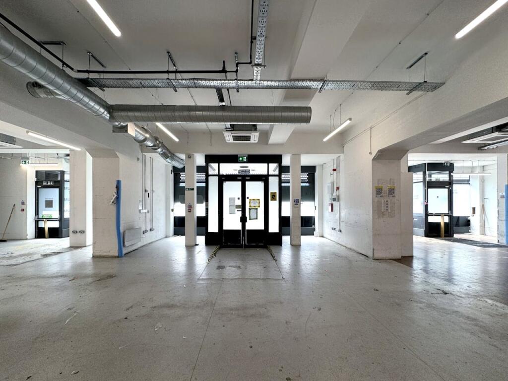 138 Finchley.jpg