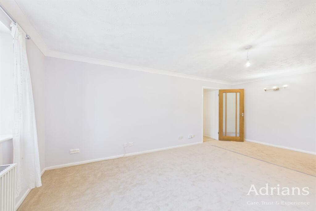 Apartment in Chelmsford, Boreham - View 5
