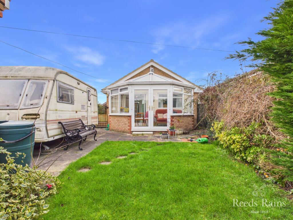 Benwell Close, Stockton-on-Tees, Durham, TS19 photo 3