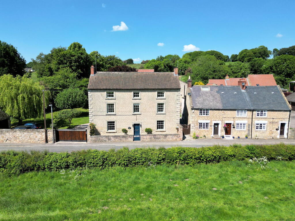 Main image of property: Main Street, Brookhouse, Laughton, Sheffield, S25 1YA