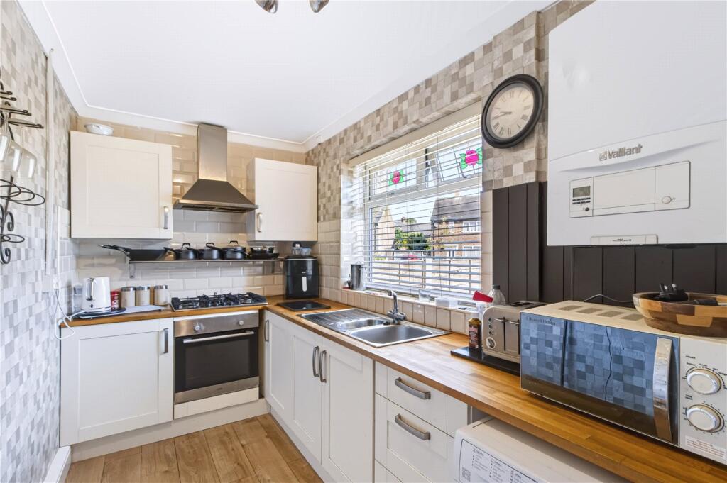 House in Manchester, Greater Manchester - More
