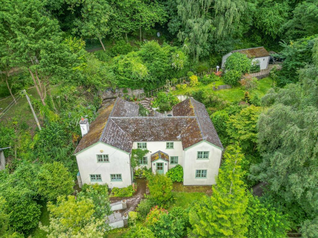 Main image of property: Sawpitts Lane, Ross-on-Wye, Great Doward