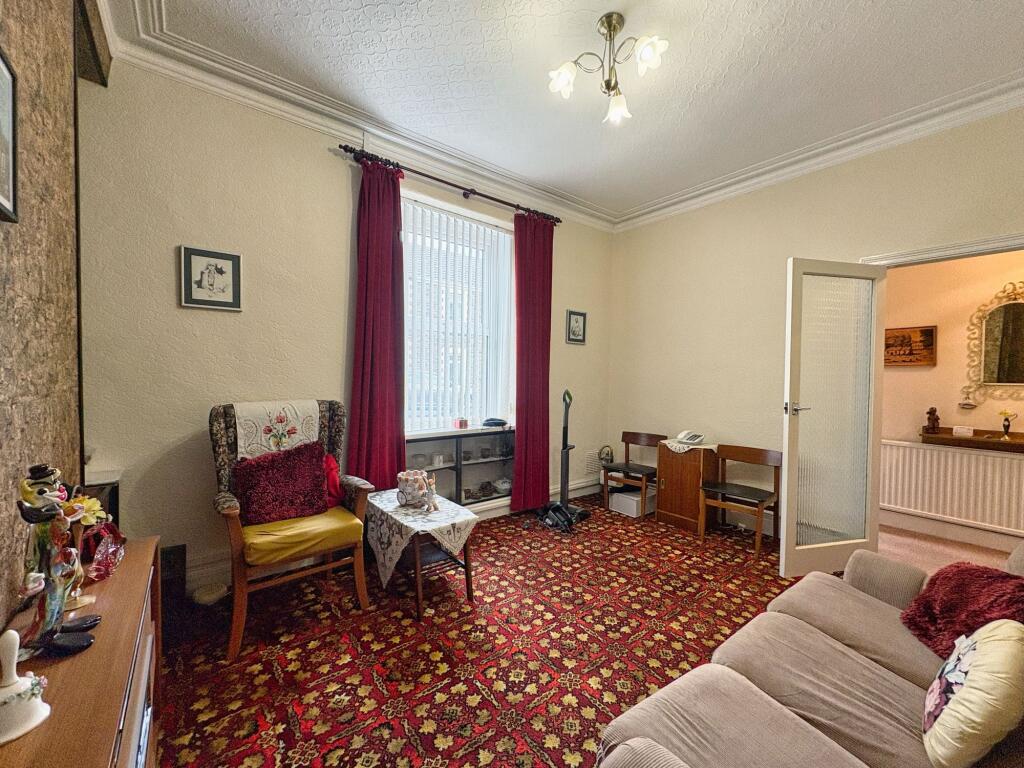 House in Swansea, Briton Ferry - View 3