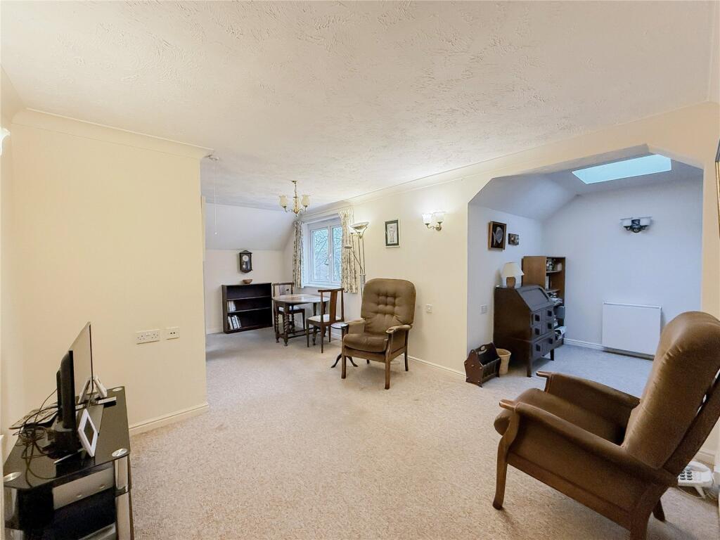 Clothorn Road, Didsbury, M20 photo 2
