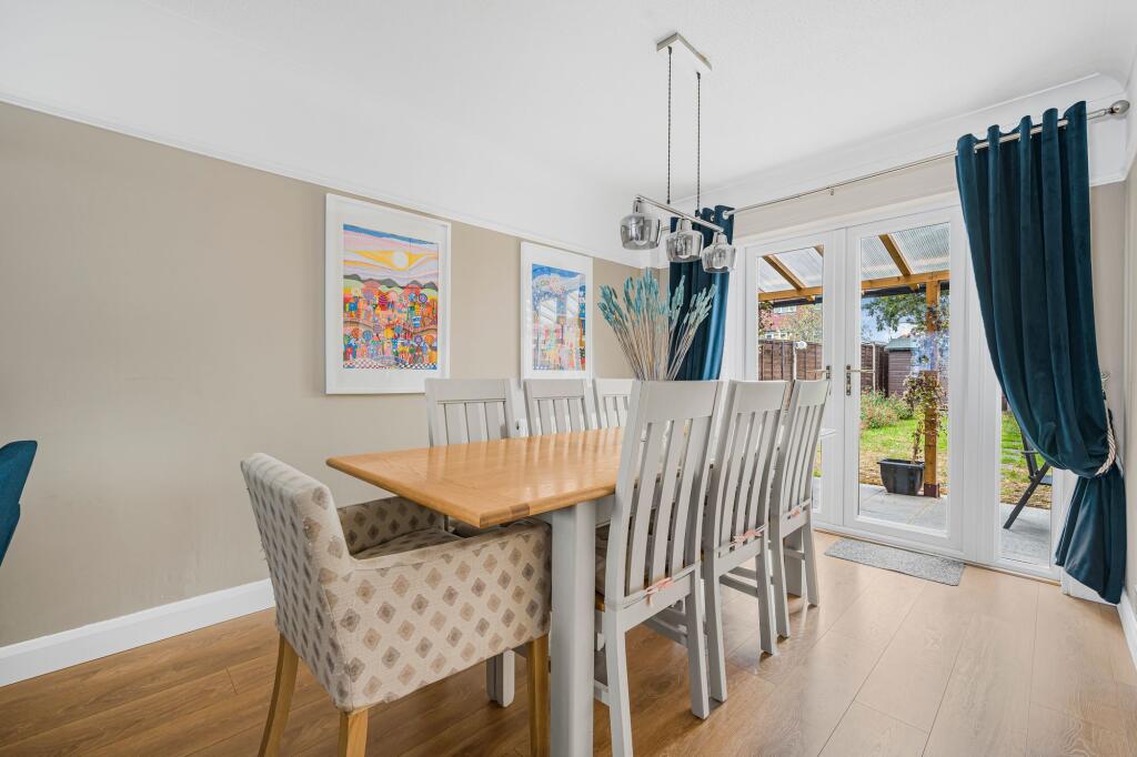 House in Twickenham - View 5