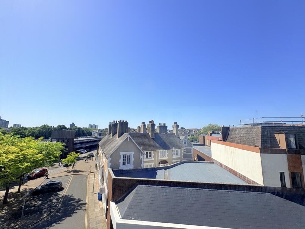 Wilton Place, Southsea, Portsmouth, PO5 - View 5