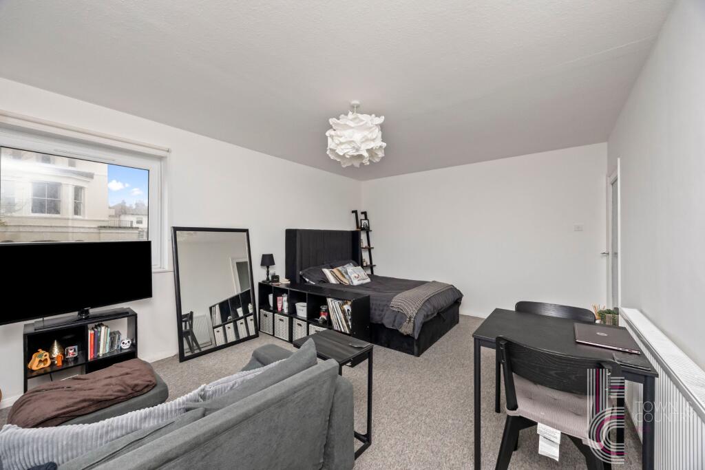Apartment in Brighton, West Hill, Round Hill - View 2