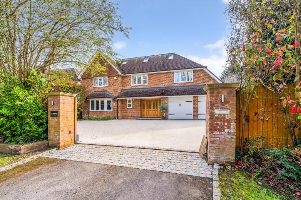 Main image of property: Tilehurst Lane, Binfield, Bracknell, Berkshire RG42
