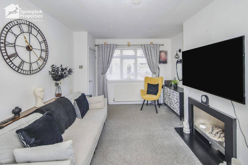 House in North Warwickshire, Chapel End, Hartshill - View 3