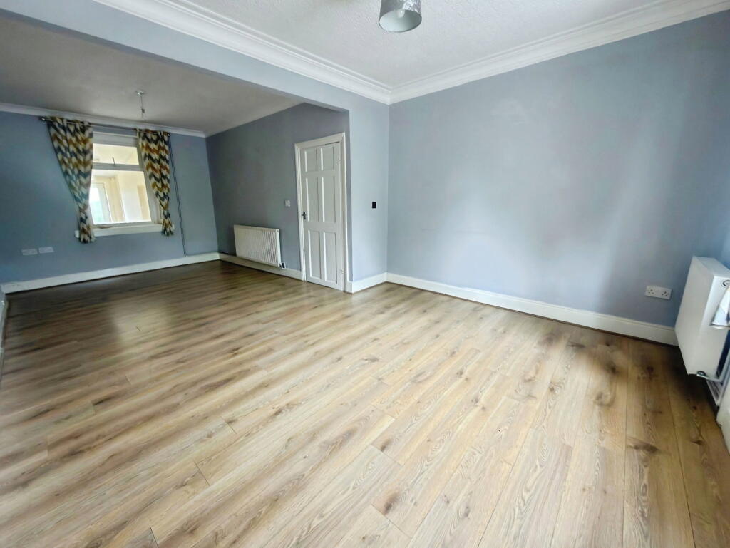 St Johns Terrace, Neath Abbey, Neath - View 3