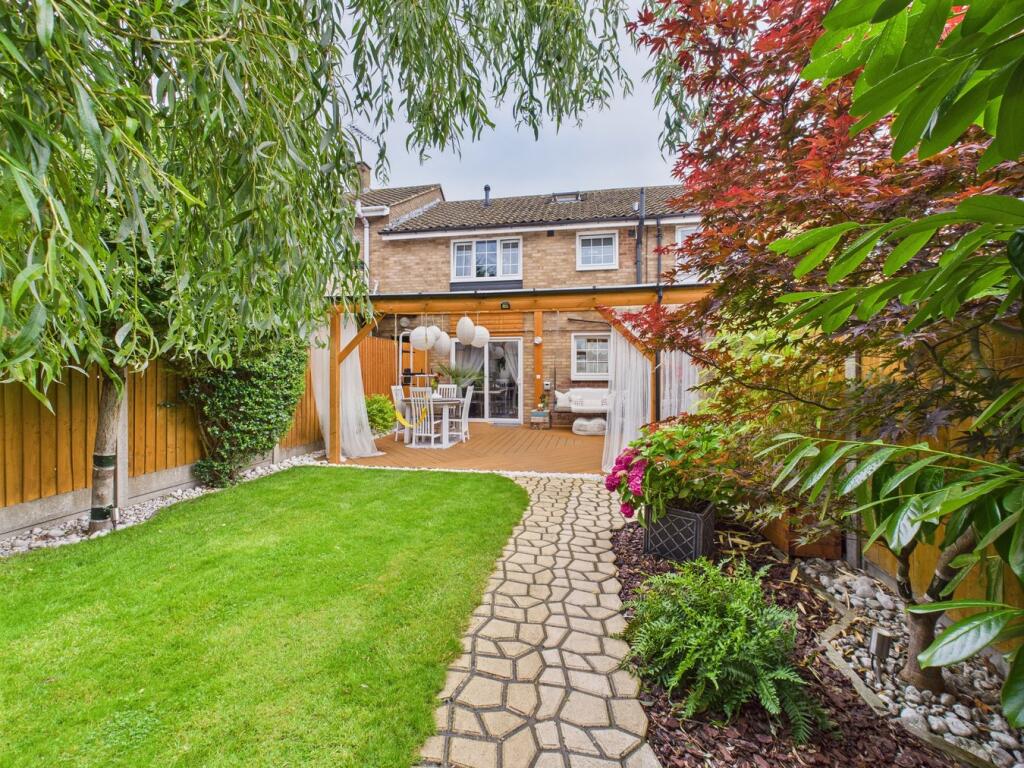 Egerton Road, Slough, SL2 photo 2