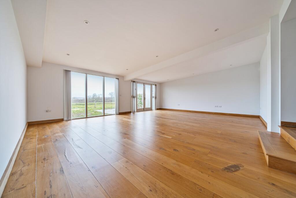 House in Ashford, Charing - View 2