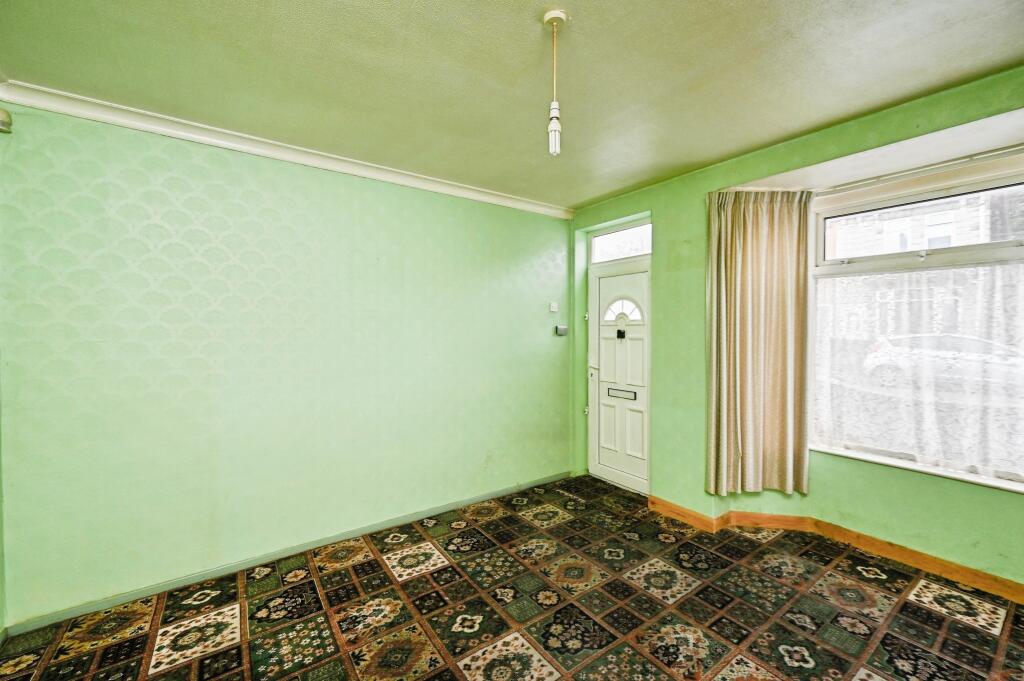 Yorke Street, Mansfield, NG19 photo 3