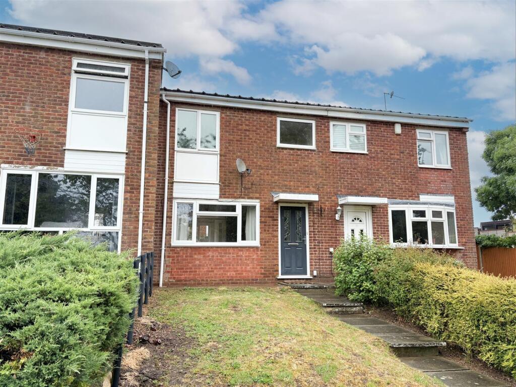 Main image of property: Knaves Hill, Linslade, Beds