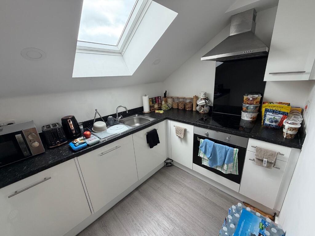 Main image of property: Viaduct Road, Leeds, West Yorkshire, LS4