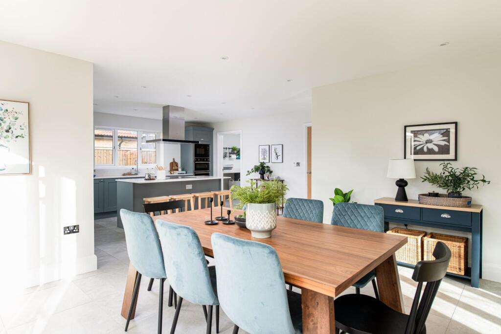 Additional image 2 of Church Farm Close, Hilperton, BA14 7XL